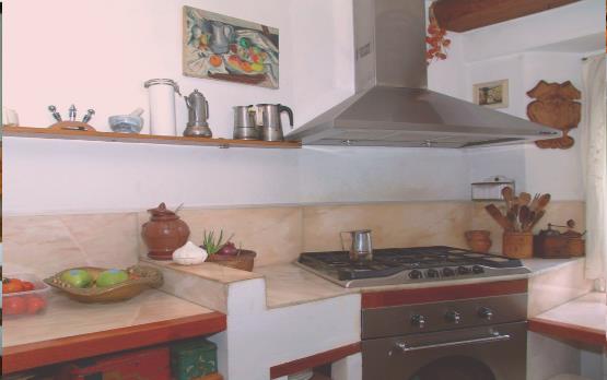 3_kitchen___4.JPG