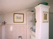 1_small_bathroom___2.jpg